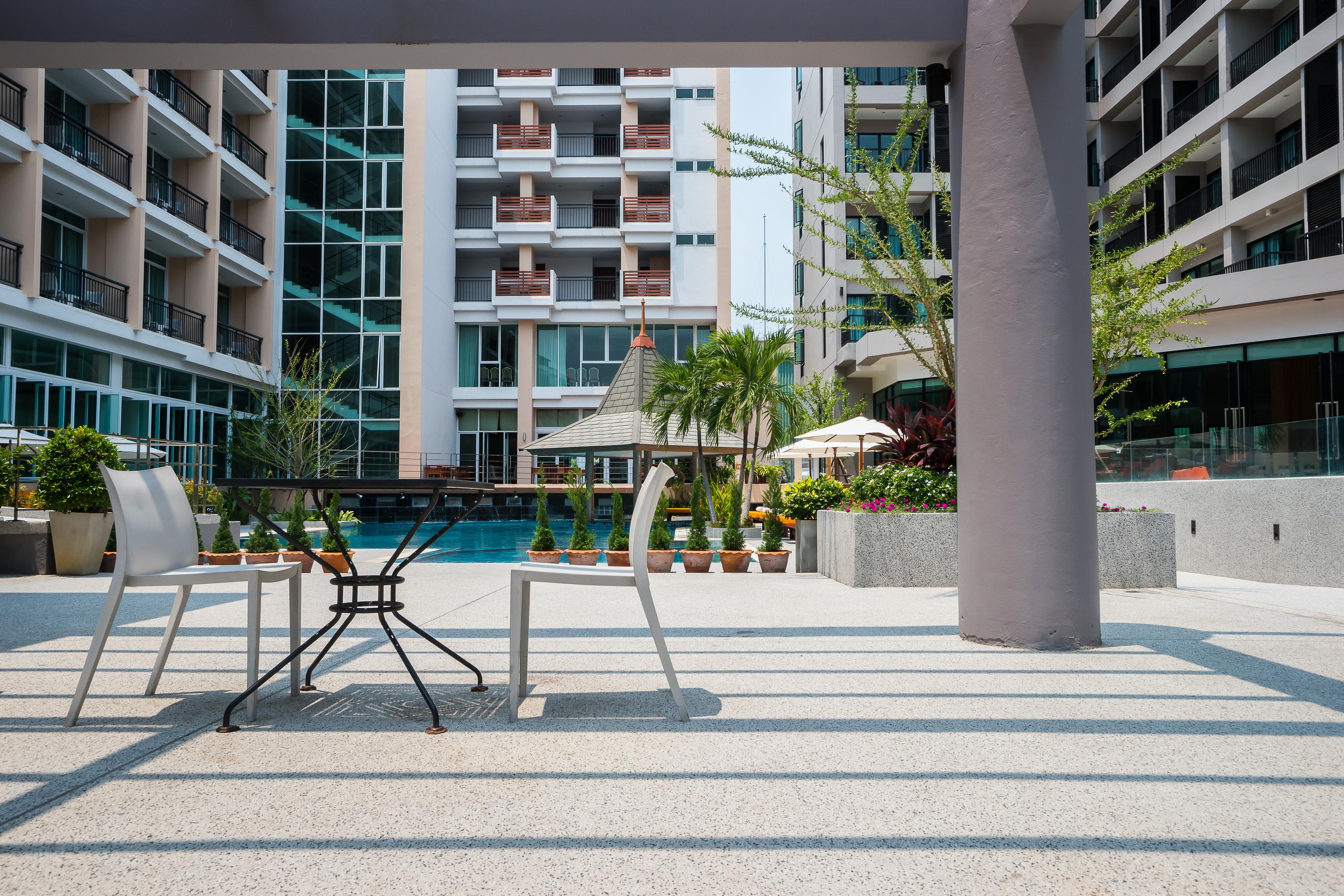 Hotel J Pattaya Ngoại thất bức ảnh