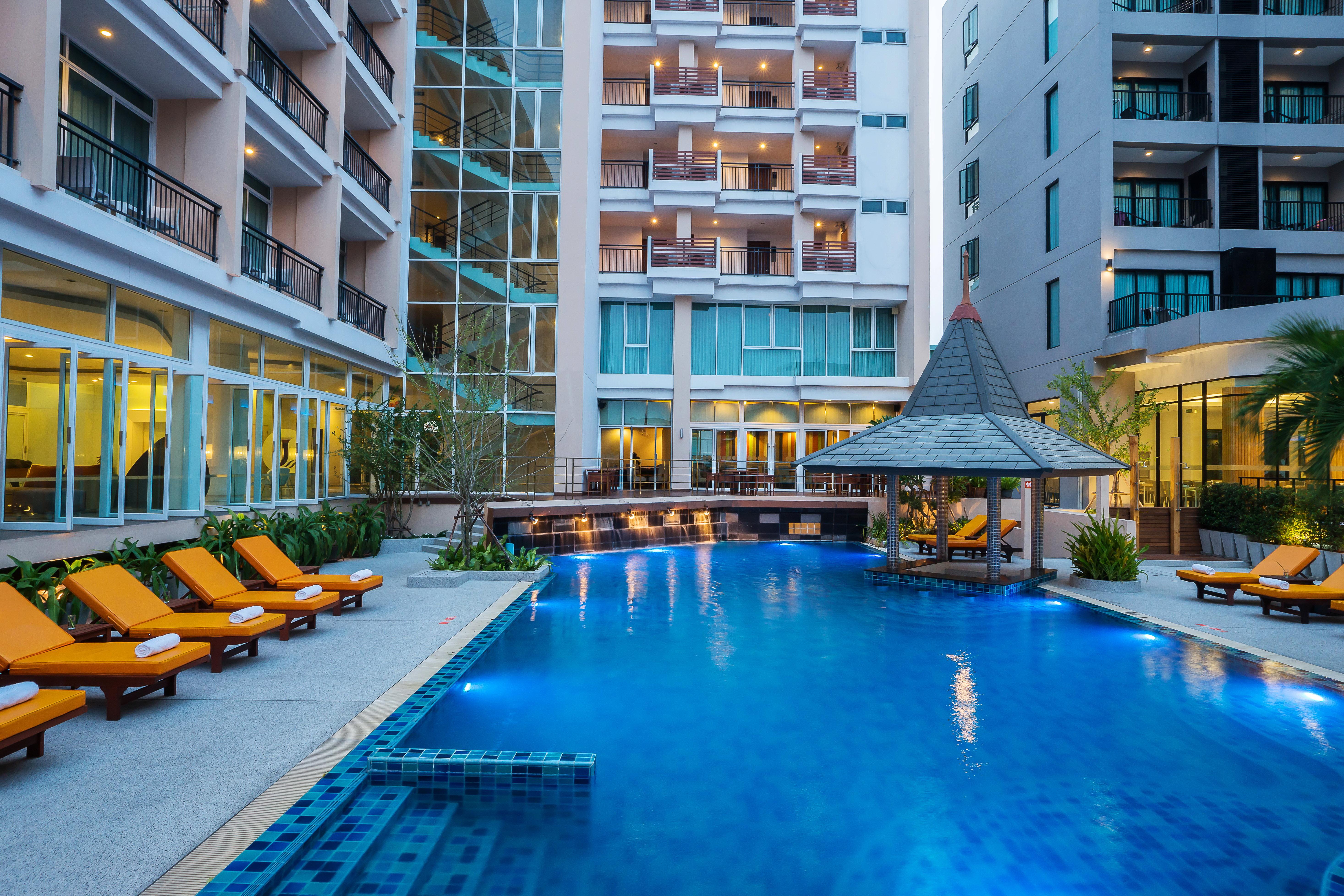 Hotel J Pattaya Ngoại thất bức ảnh