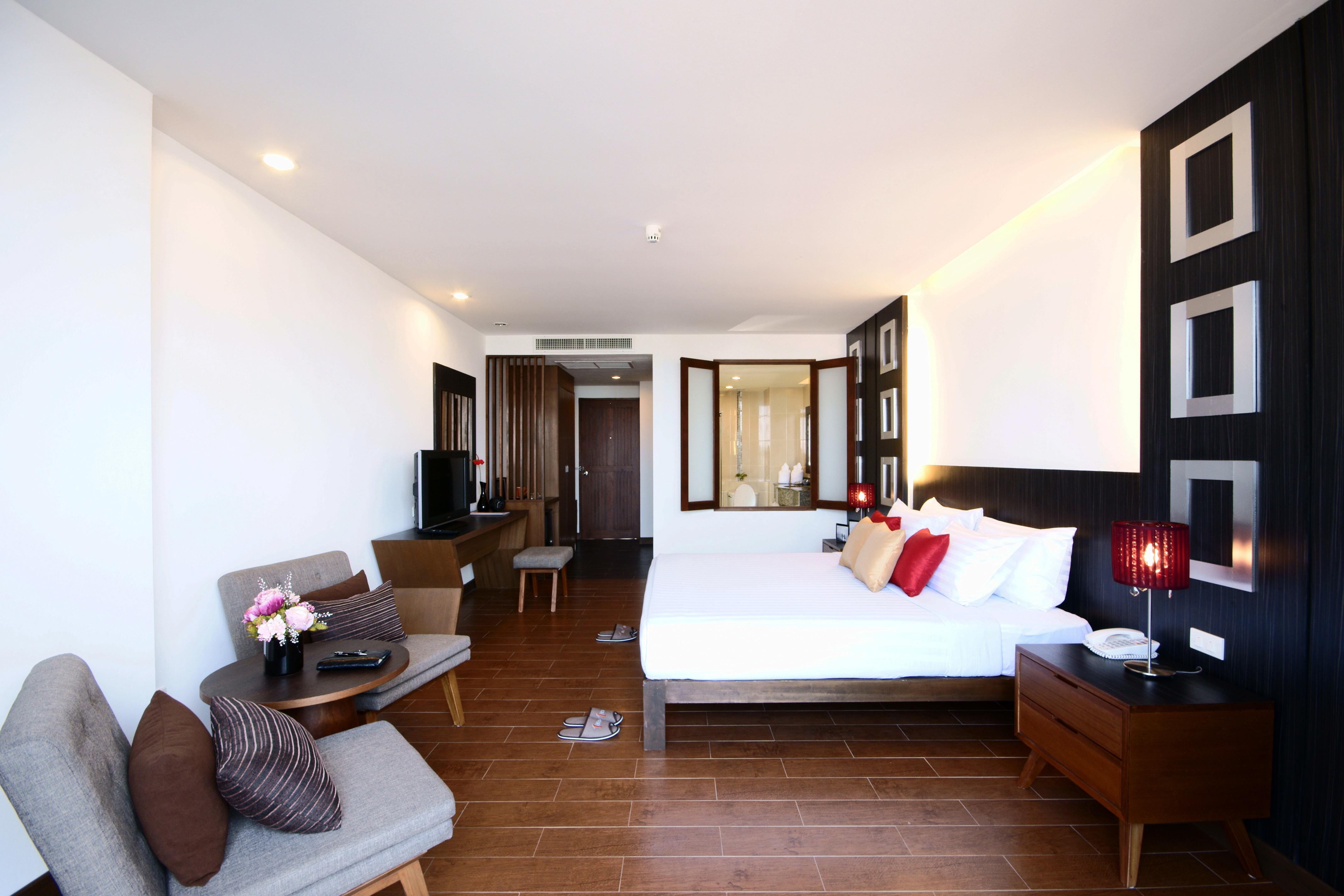 Hotel J Pattaya Ngoại thất bức ảnh