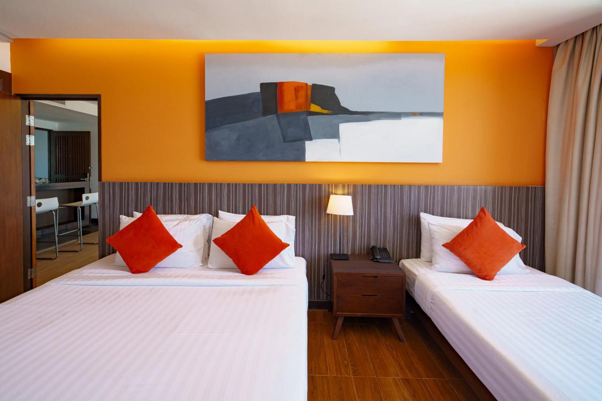 Hotel J Pattaya Ngoại thất bức ảnh