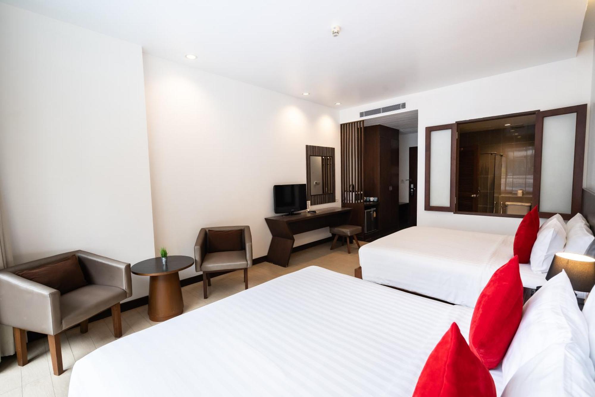 Hotel J Pattaya Ngoại thất bức ảnh