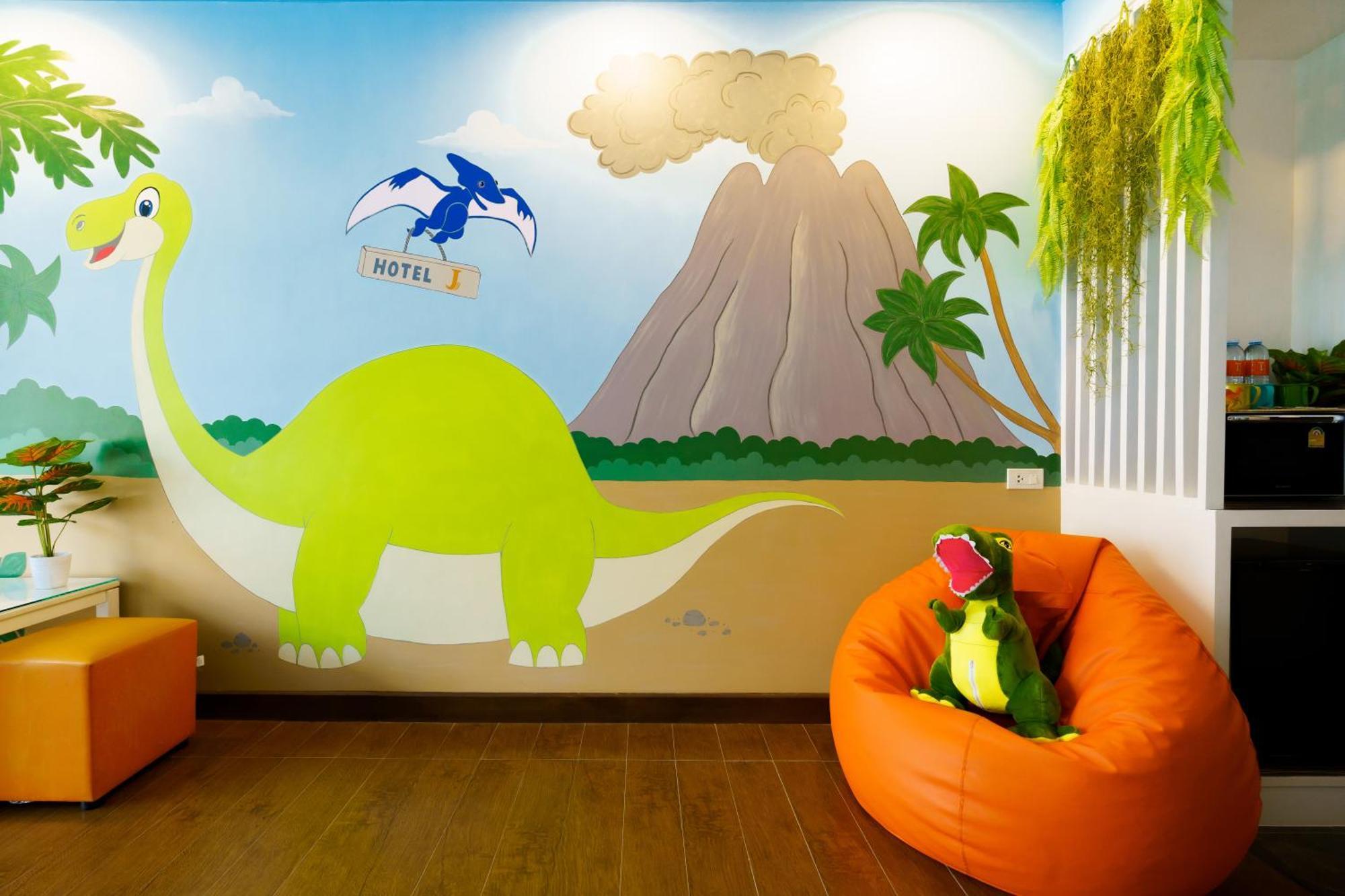Hotel J Pattaya Ngoại thất bức ảnh